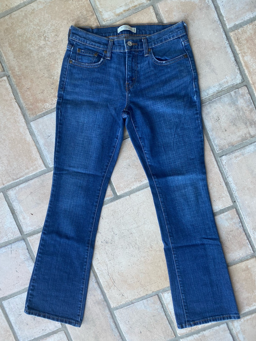 Levi's 515 Bootcut Denim Jeans - Medium Wash - Size 4